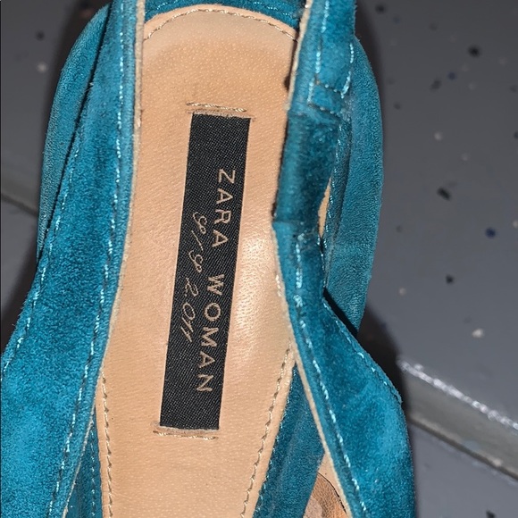 Turquoise Zara heels with jewels - Picture 5 of 6